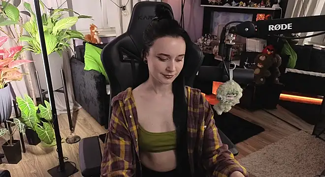 KiraLiLime's Live XXX Chat