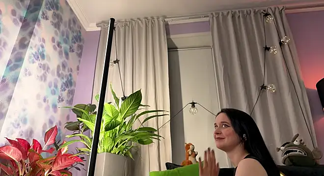 Chat +18 de KiraLiLime ao vivo