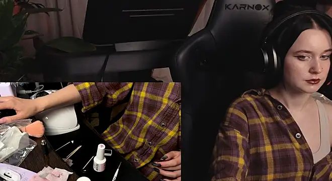 XXX chat uživo modela KiraLiLime
