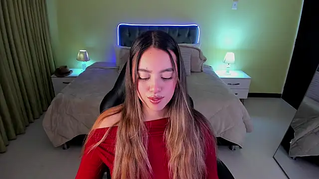 _Charlotte_evans_1のライブXXXチャット