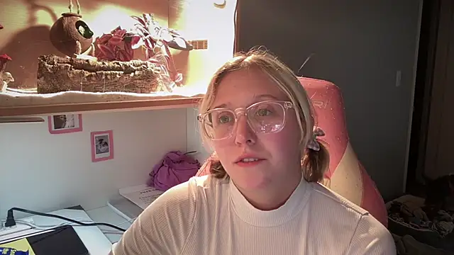 sweetest-temptation19188's Webcam Show