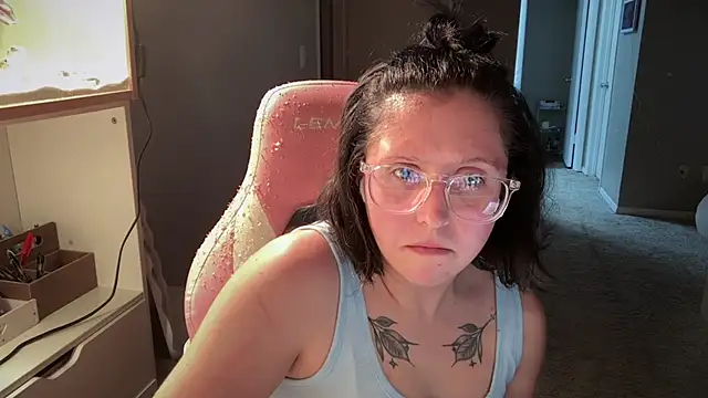 sweetest-temptation19188's Webcam Show