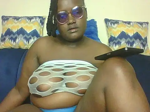 แชท XXX สดของ Busty_Bambii254