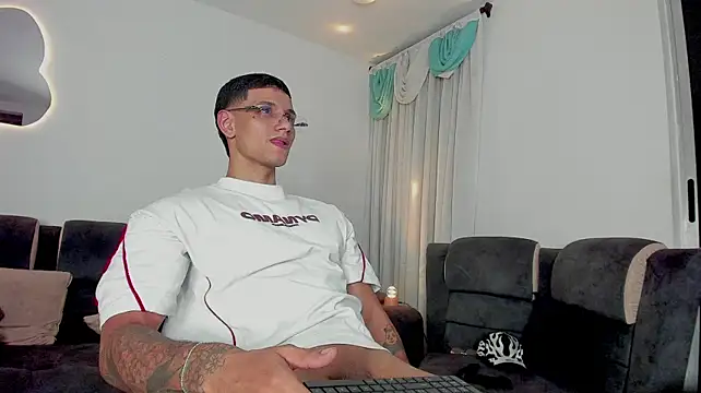davis_alx1 Show in webcam