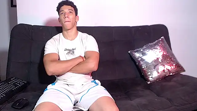 Show de ethan_noir na webcam