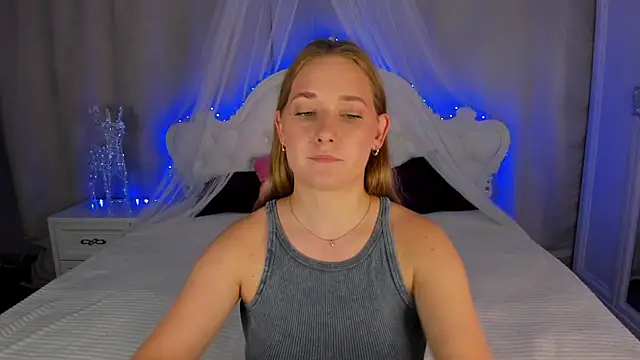 Chat XXX en directo de AlinaVice