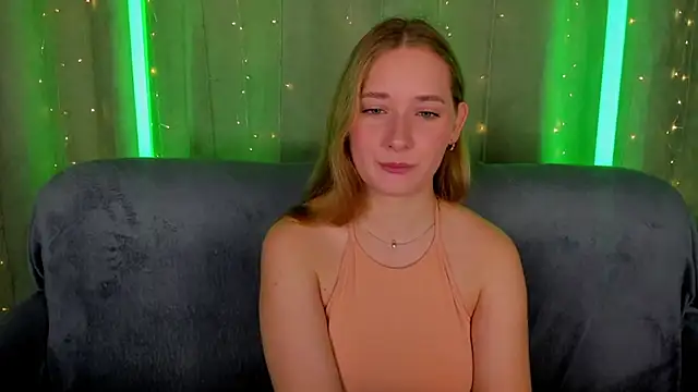 แชท XXX สดของ AlinaVice