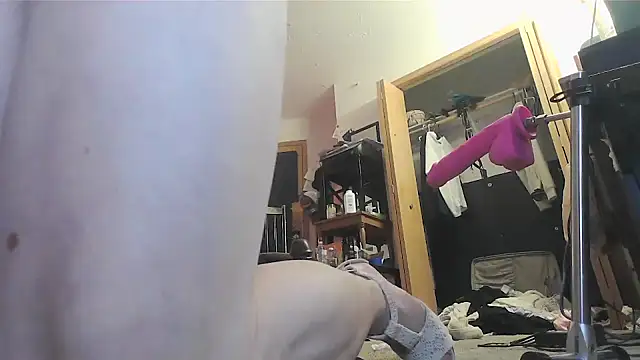Pokazy przed kamerką – sissytrapdolly24