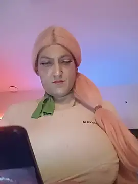 sissytrapdolly24 Pertunjukan Webcam