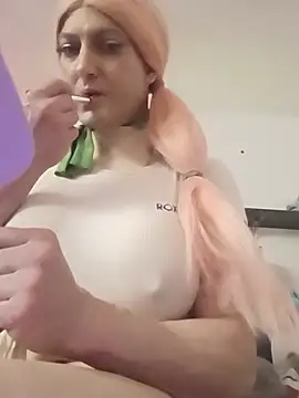 sissytrapdolly24's Webcam Show
