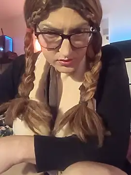 sissytrapdolly24 Show in webcam