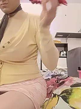 sissytrapdolly24: διαδικτυακό σόου στην κάμερα