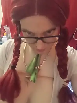 sissytrapdolly24 在線直播表演