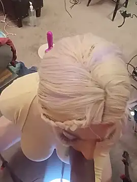 sissytrapdolly24's Webcam Show