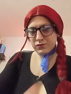 Show Webcam de sissytrapdolly24