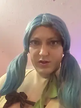 sissytrapdolly24 Show in webcam