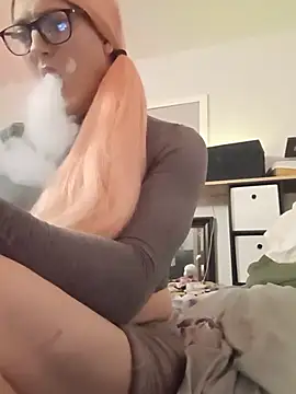 sissytrapdolly24: διαδικτυακό σόου στην κάμερα