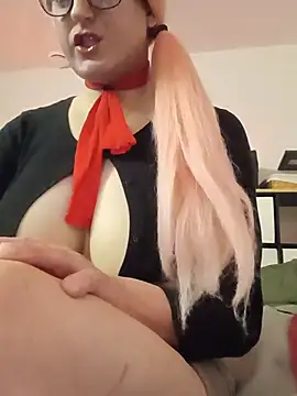 Show de webcam de sissytrapdolly24