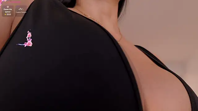 AbbyDalton Adlı Modelin Canlı XXX Sohbeti