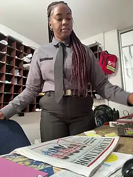 CiaraEbony live XXX chat