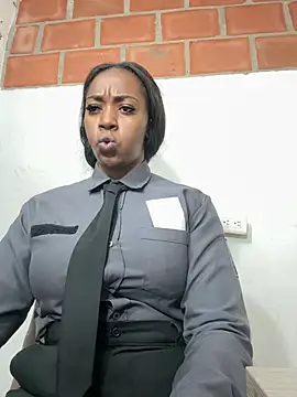 CiaraEbony 在線直播表演