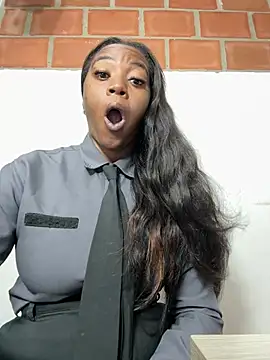 CiaraEbony Live XXX-chat