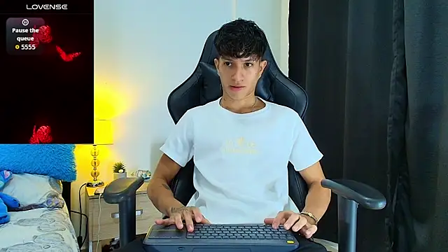 _CamiloBassn Webbikameraesitys