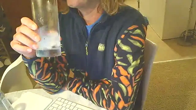costanza7070 webcam show