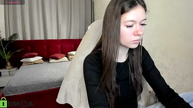 Chat XXX en directo de Nicole_Charm