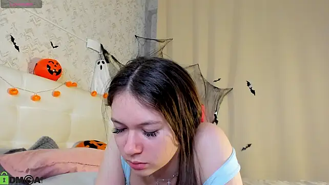Nicole_Charmのウェブカメラショー