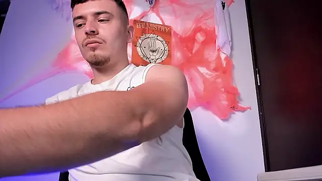 عرض كام james_connor2