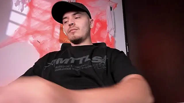 Pokazy przed kamerką – james_connor2