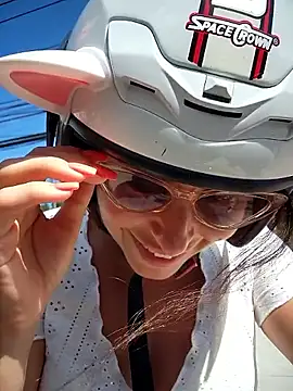 Izabella_Bella webcam show