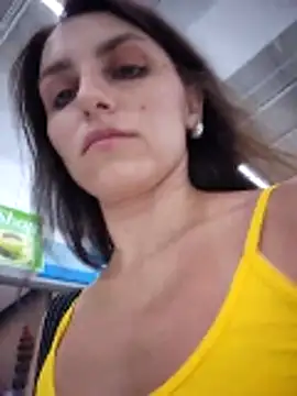 Izabella_Bella Webcam show