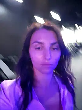Izabella_Bella Adlı Modelin Canlı XXX Sohbeti