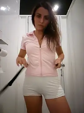 Izabella_Bellan Webbikameraesitys