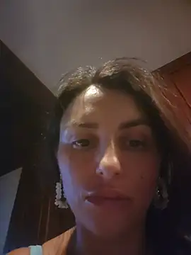 Izabella_Bella Show in webcam