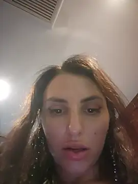 Izabella_Bella 网络视讯表演
