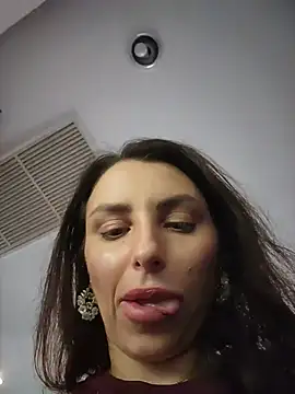 Chat XXX en directo de Izabella_Bella