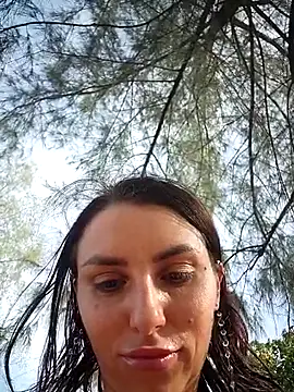 Pertunjukan Kamera Web Izabella_Bella