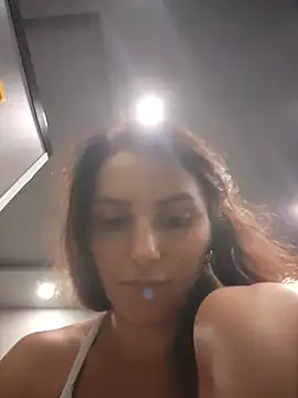 Izabella_Bella Webcamshow