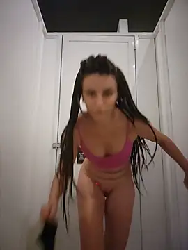 Izabella_Bellan Webbikameraesitys