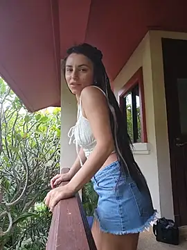Chat +18 de Izabella_Bella ao vivo