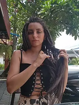Izabella_Bella Pertunjukan Webcam