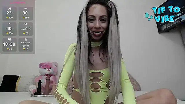 CandieCrossLAND Live XXX-chat