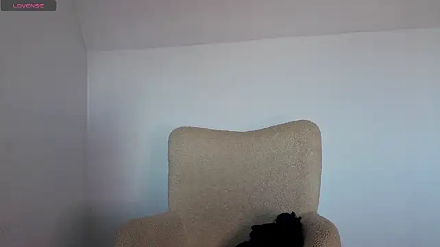 Jullyenn3's Live XXX Chat