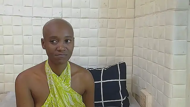 EbonyOlive69 Live XXX-Chat