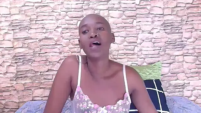 EbonyOlive69 Live XXX-Chat
