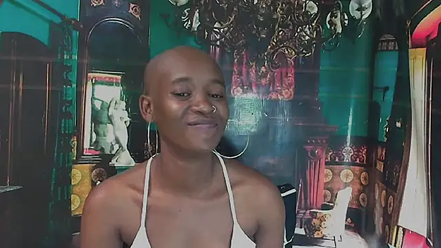 EbonyOlive69 XXX чат на живо