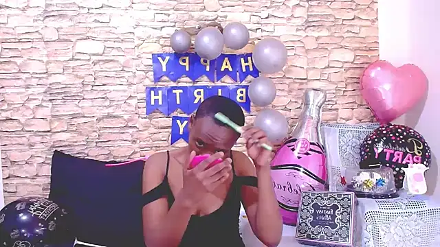 EbonyOlive69's Webcam Show